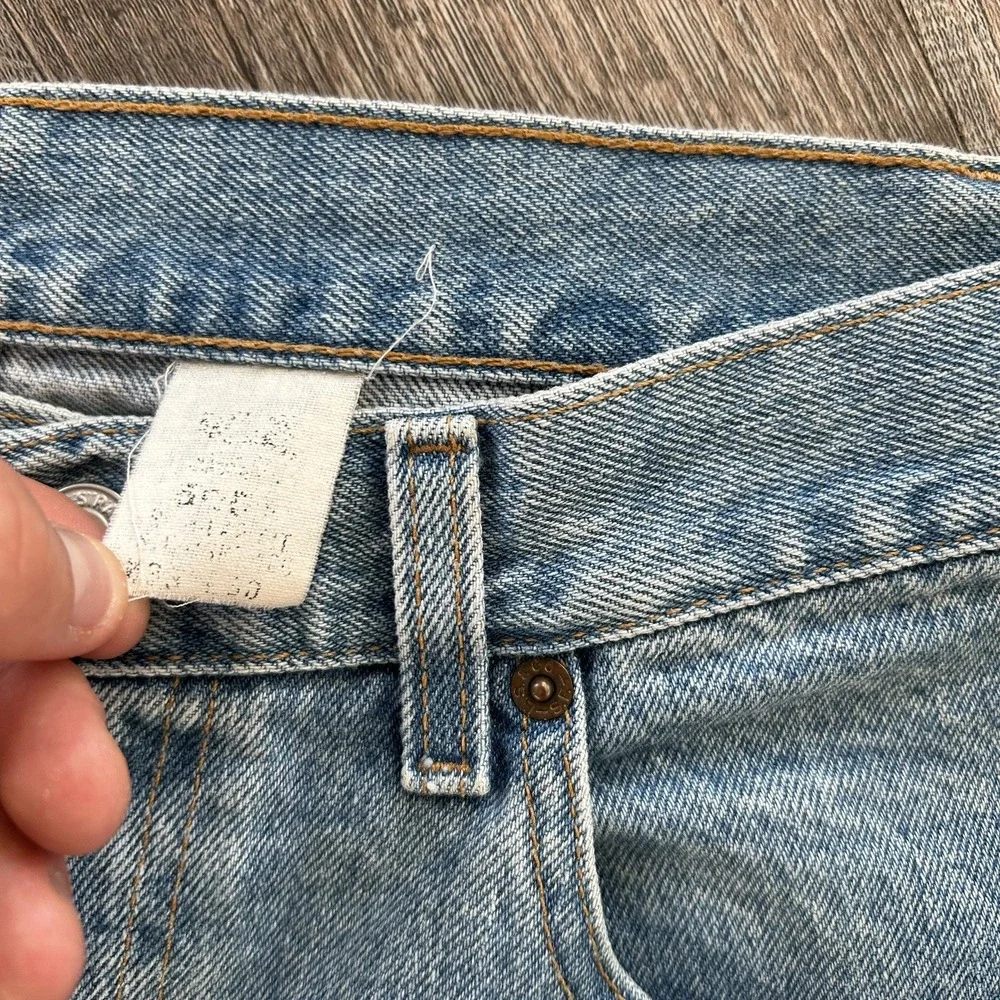 Vintage 90s Levi's 505 Jeans Mens 32x30 Blue Straight Leg USA Made Medium Wash